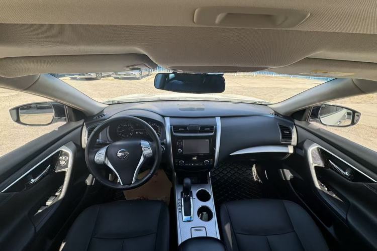 Used Nissan Teana 2016 2.0L XL Comfort Edition Interior 1