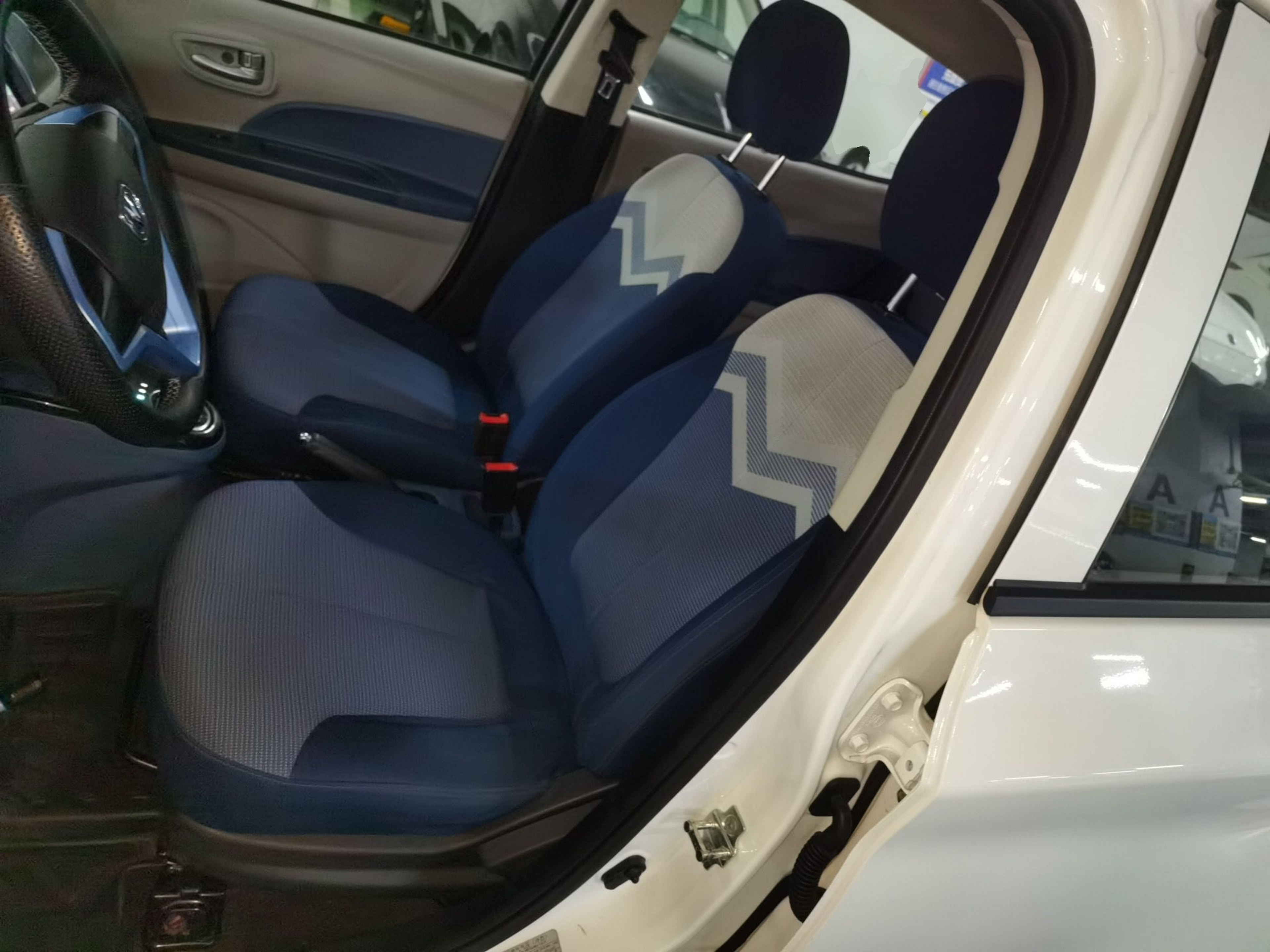 Interior delantero