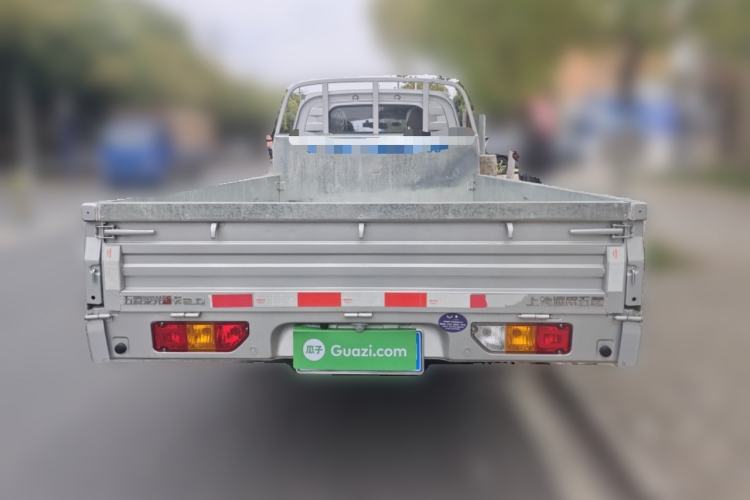 Used Wuling Rongguang New Truck 2024 2.0L Double-Cab Extra-Long Version with Dual Rear Wheels – Base Model Rear