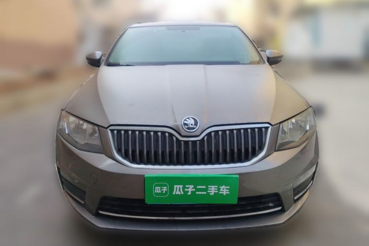 Used Skoda Octavia 2016 1.6L Automatic Chuanxing Edition Front