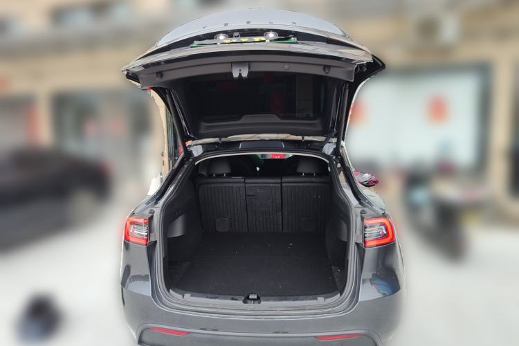 Used Tesla Model Y 2024 Rear-Wheel-Drive Version