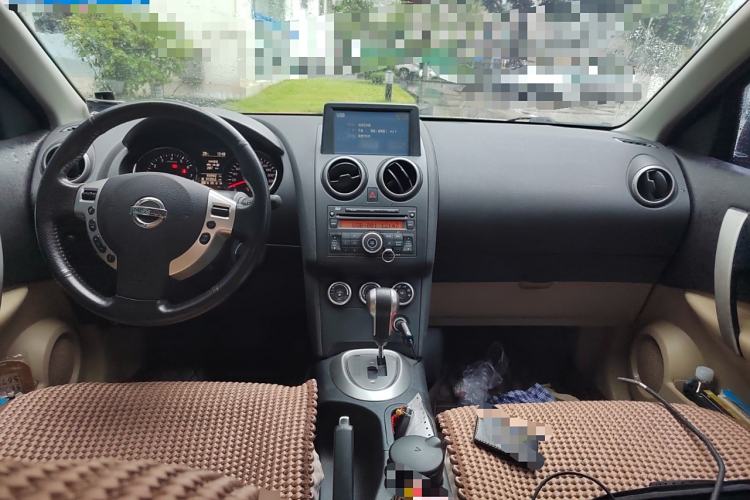 Used Nissan Qashqai 2012 2.0 XV LE CVT 2WD Center Console