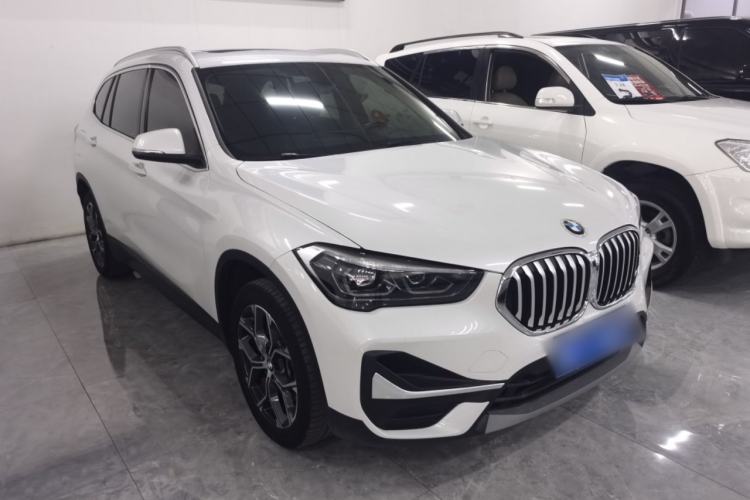 Used BMW X1 2021 Restyled sDrive25Li Leading Edition Front Right 45 Deg