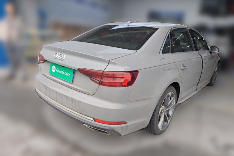 Used Audi A4L 2018 30th Anniversary Edition 40 TFSI Fashion Model Rear Right 45 Deg