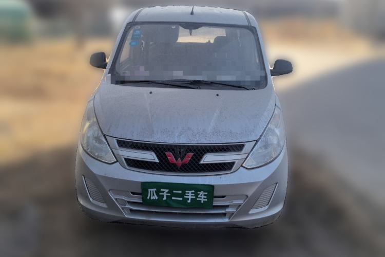 Used Wuling Rongguang V 2015 1.2L Base Version