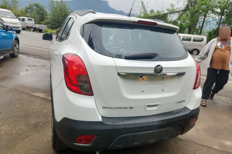 Used Buick Encore 2015 1.4T Automatic Two-Wheel Drive Urban Elite Version
