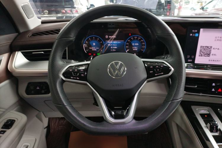 Used Volkswagen Tavendor 2023 380TSI Four-Wheel Drive R-Line First Edition