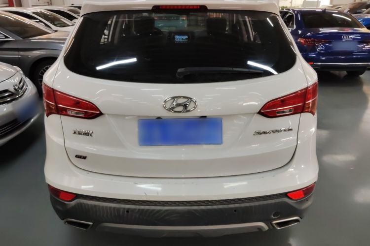 Used Hyundai Santa Fe 2013 2.4L Automatic 2WD Comfort Edition Rear
