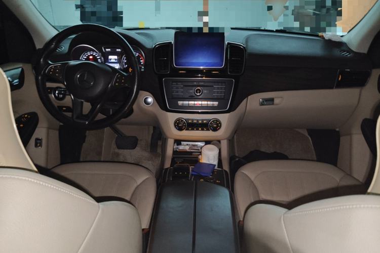 Used Mercedes-Benz GLE 2016 GLE 400 4MATIC Center Console