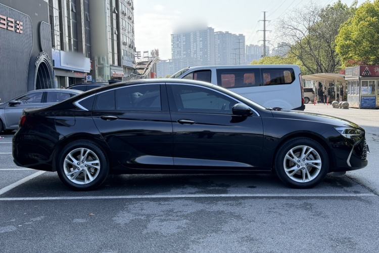 Used Buick Regal 2024 25T Deluxe Edition
