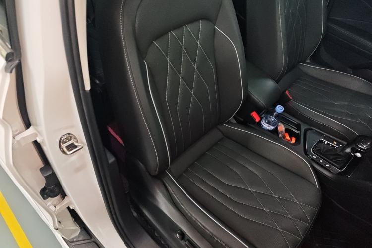 Used Volkswagen Tiguan L 2022 330TSI Automatic Two-Wheel Drive R-Line Enhanced Edition