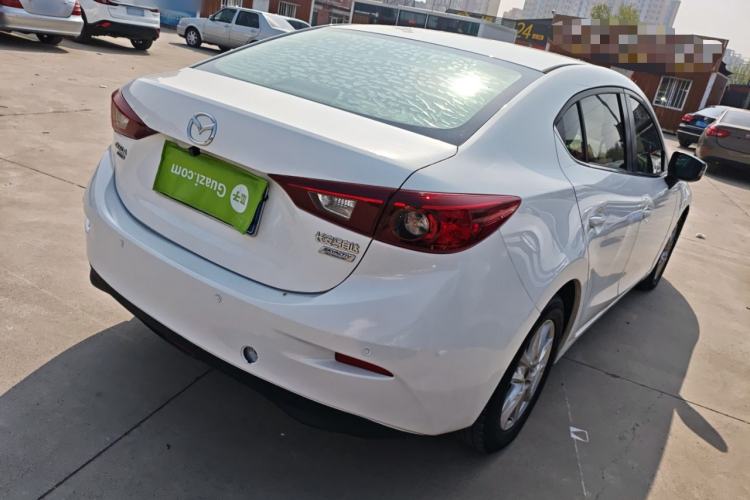 Used Mazda 3 Axela 2014 Sedan 1.5L Manual Comfort Model Rear Right 45 Deg