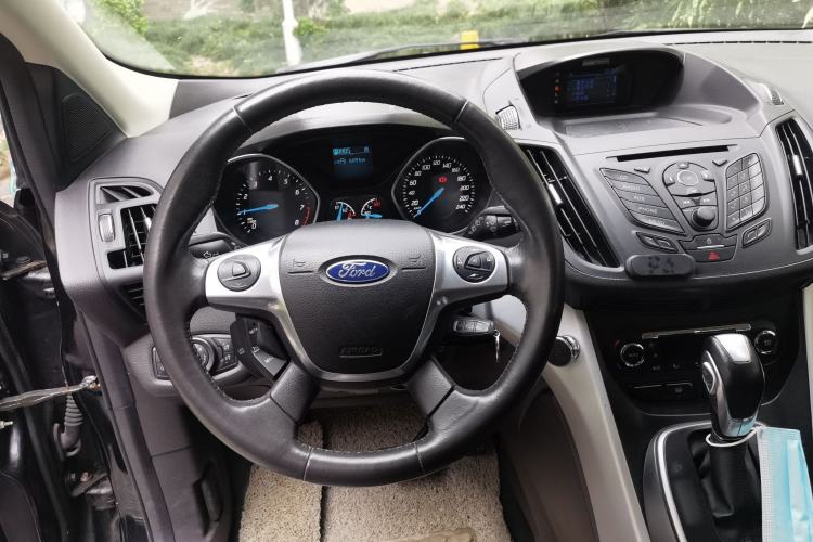 Used Ford Kuga 2013 1.6L GTDi Two-Wheel-Drive Trend Model
