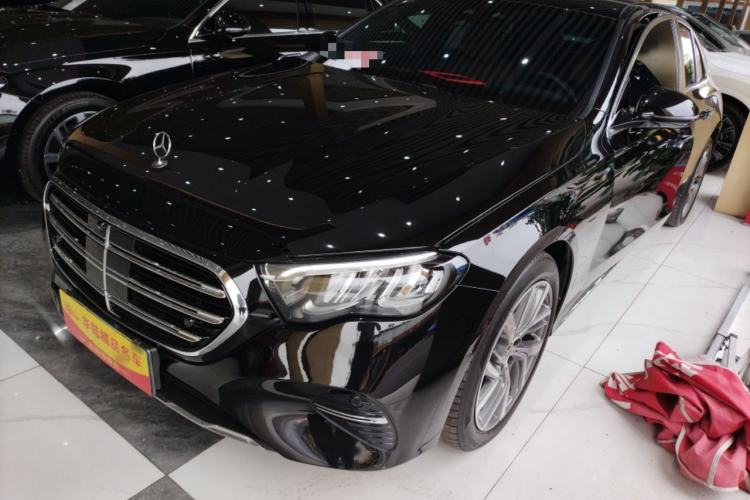 Used Mercedes-Benz E-Class 2024 Refresh E 300 L Stylish Edition
