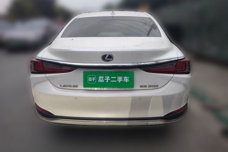 Used Lexus ES 2020 200 Excellence Edition