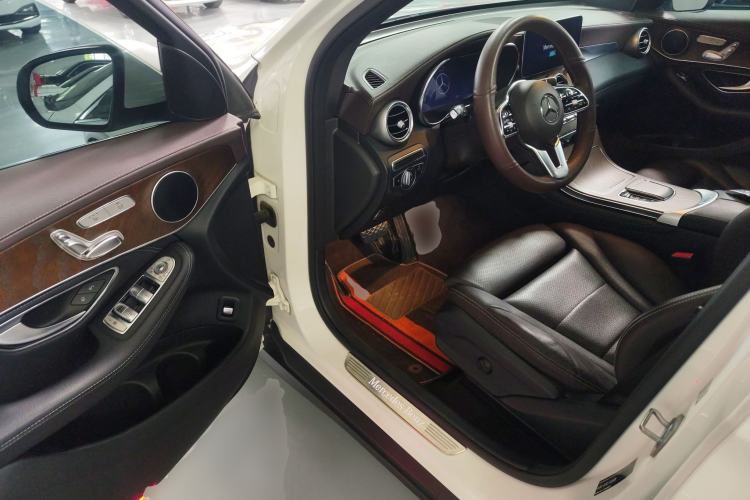 Used Mercedes-Benz GLC 2020 GLC 260 L 4MATIC Luxury Model