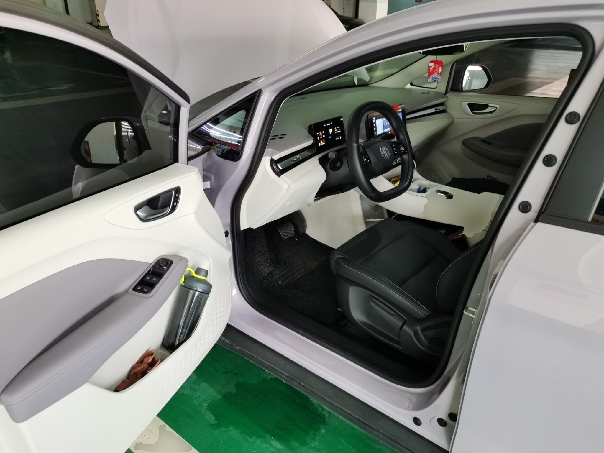 MG 4 EV 2026 Revised 437 Carefree Edition — снимка 16