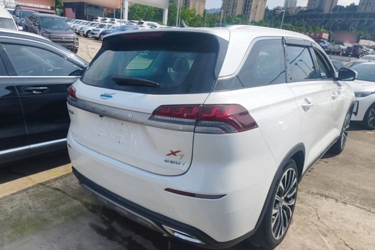 Used CHANGAN OSHAN X7 2020 1.5T Automatic Flagship Edition
