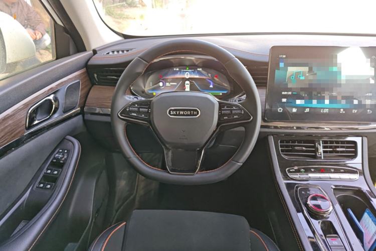 Used Skyworth HT-i 2022 1.5L PHEV 205KM Smart & Value Plus Version