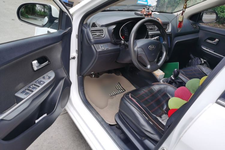 Used Kia K2 2015 Sedan 1.4L MT GLS Driver Seat