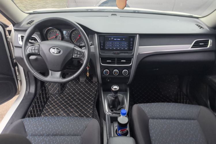 Used Bestune B30 2016 1.6L manual luxury version
