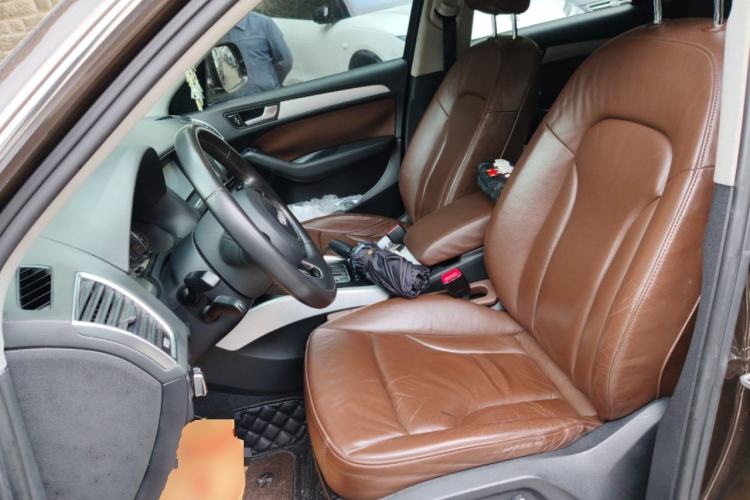 Used Audi Q5 2013 40 TFSI Technology Edition Left Front Seat