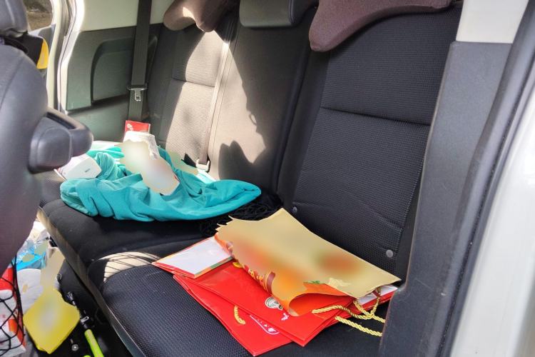 Used Toyota FJ Cruiser  Left Rear Seat