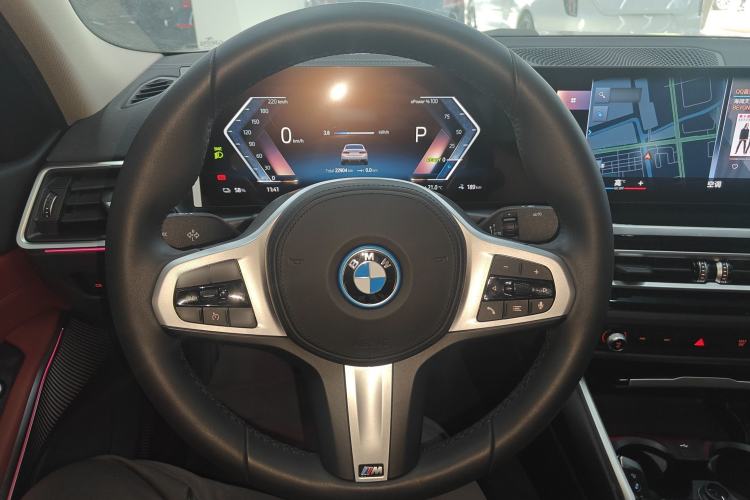 Used BMW i3 2022 eDrive 35 L Steering Wheel