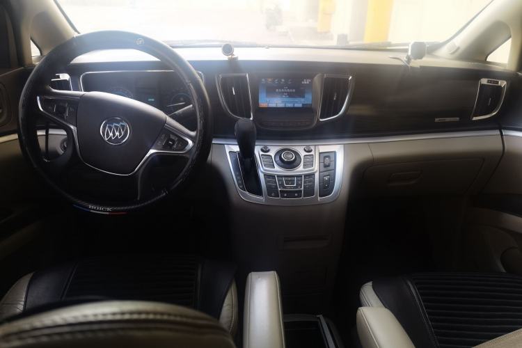 Used Buick GL8 2013 3.0L GT Luxury Business Haoya Edition
