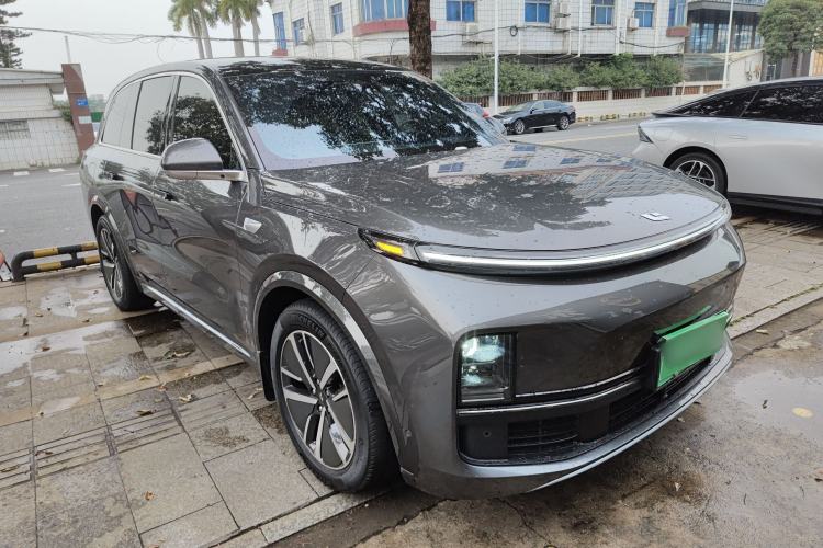 Used Li Auto L8 2024 Pro Model
