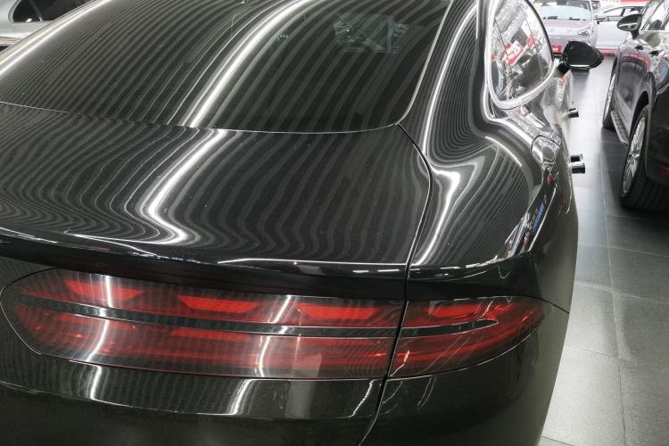 Used Denza Z9 2024 1100 km All-Wheel-Drive Ultra Version Right Rear Taillight