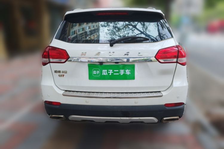 Used Haval H2 2016 Red Label 1.5T Manual Two-Wheel Drive Urban Edition
