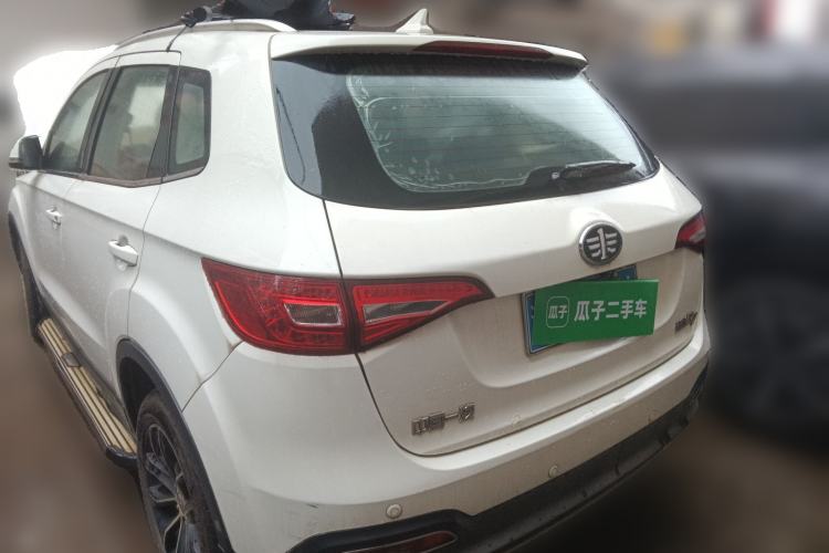 Used FAW Senya R7 2016 1.6L Manual Luxury Model Rear Left 45 Deg