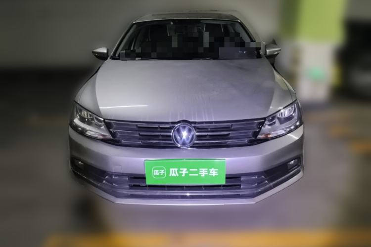 Used Volkswagen Sagitar 2015 230TSI Automatic Comfort Version