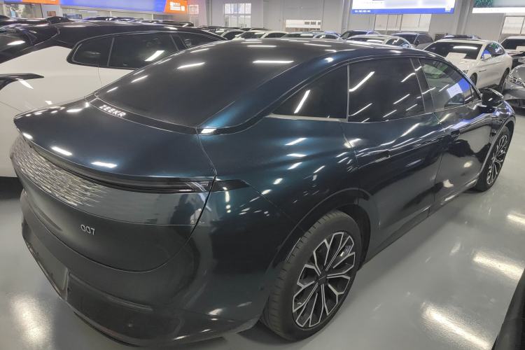 Used Zeekr 007 2024 Rear-Drive Intelligent Driving Version 75 kWh
