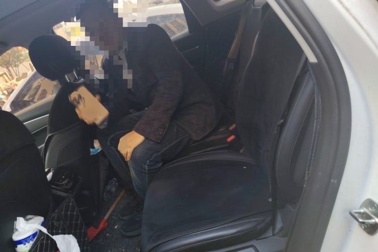 Used Wuling Victory 2020 1.5T CVT Flagship Edition Left Rear Seat