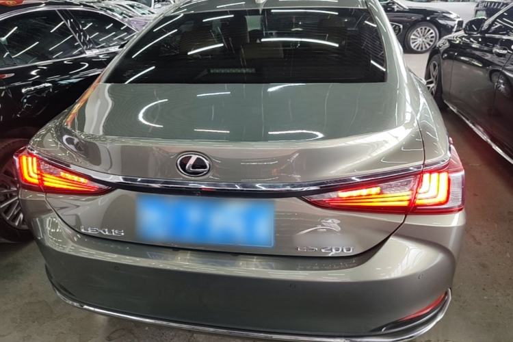 Used Lexus ES 2020 200 Excellence Edition