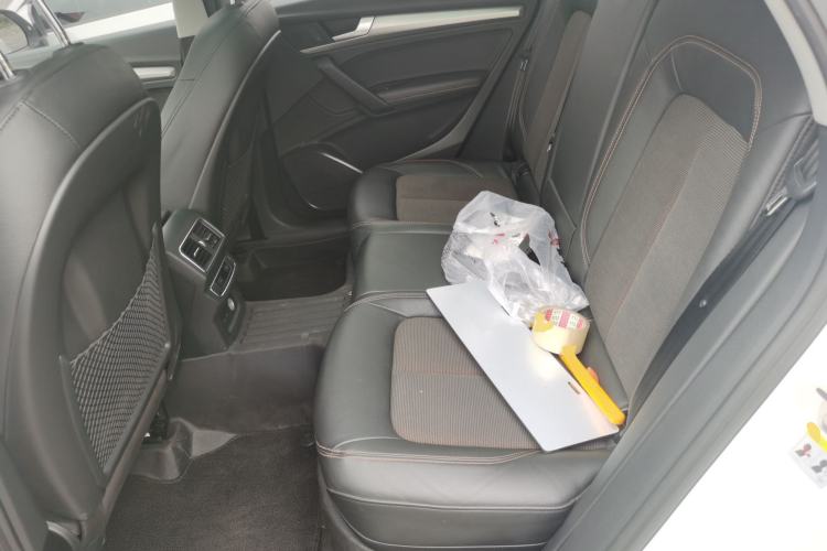 Used Audi Q5L 2018 45 TFSI Prestige Fashion Edition China V Emission Standard Left Rear Seat
