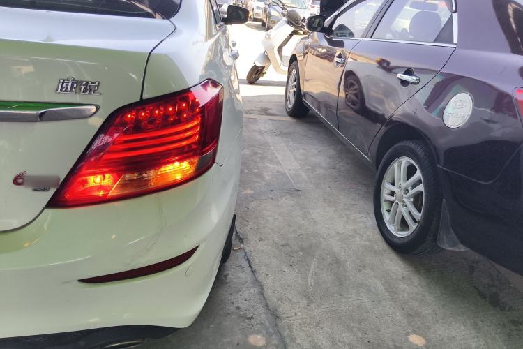 Used BYD Surui 2015 1.5L Automatic Luxury Model
