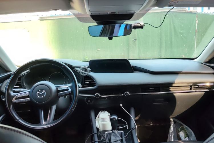 Used Mazda 3 Axela 2020 2.0L Automatic Zhiya Edition Center Console