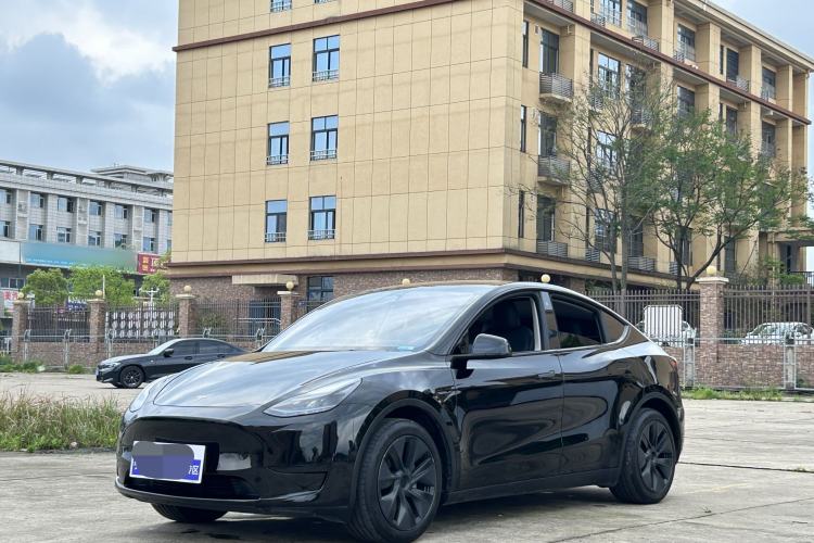 Used Tesla Model Y 2023 Rear-Wheel-Drive Version
