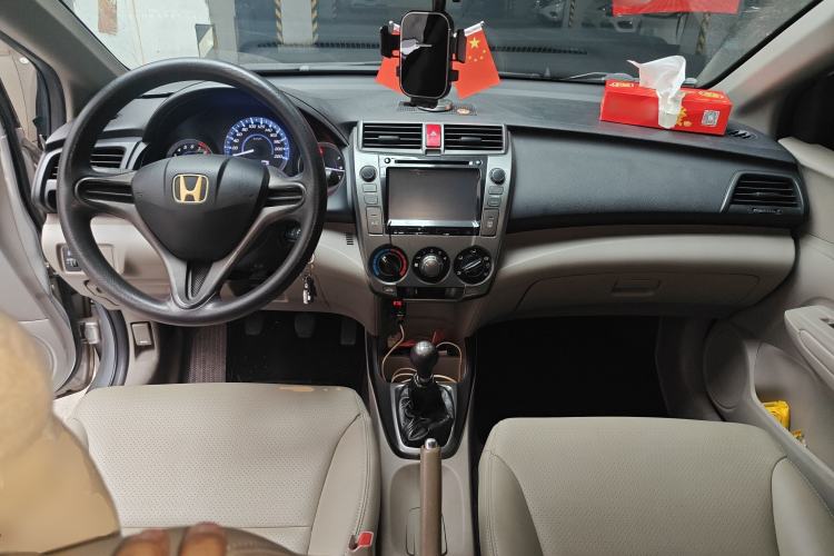 Used Honda City Classic 2012 1.5L manual Comfort version