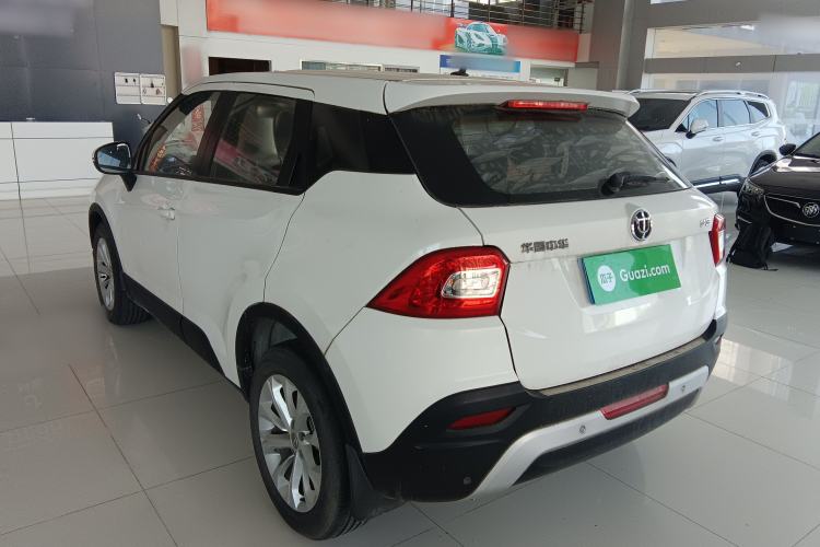 Used Brilliance V3 2015 1.5L Manual Elite Model