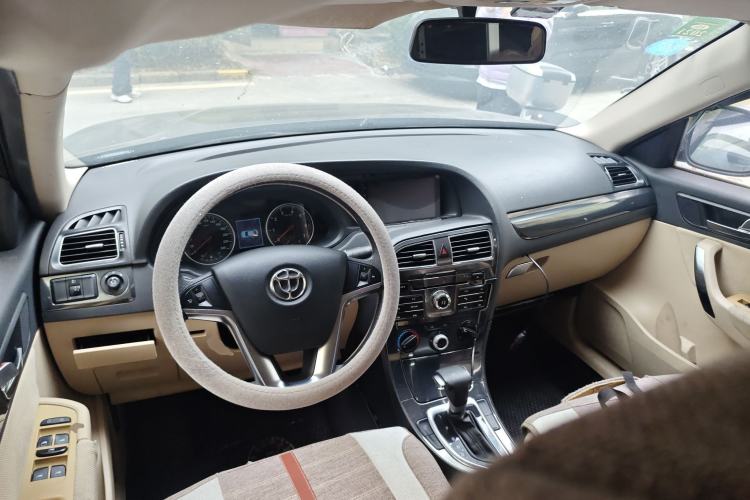 Used Brilliance V5 2012 1.6L Automatic Comfort Edition