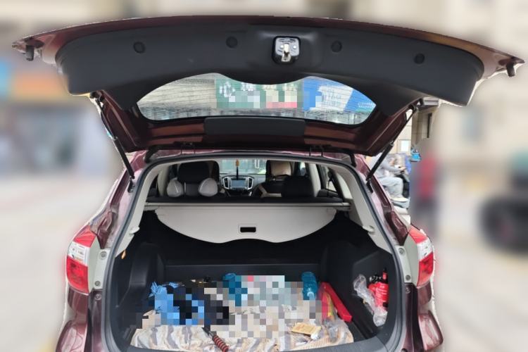 Used Venucia T70 2015 2.0L CVT Smart Edition