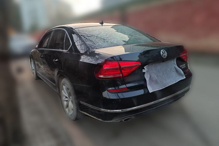 Used Volkswagen Passat 2017 330TSI DSG Luxury Edition
