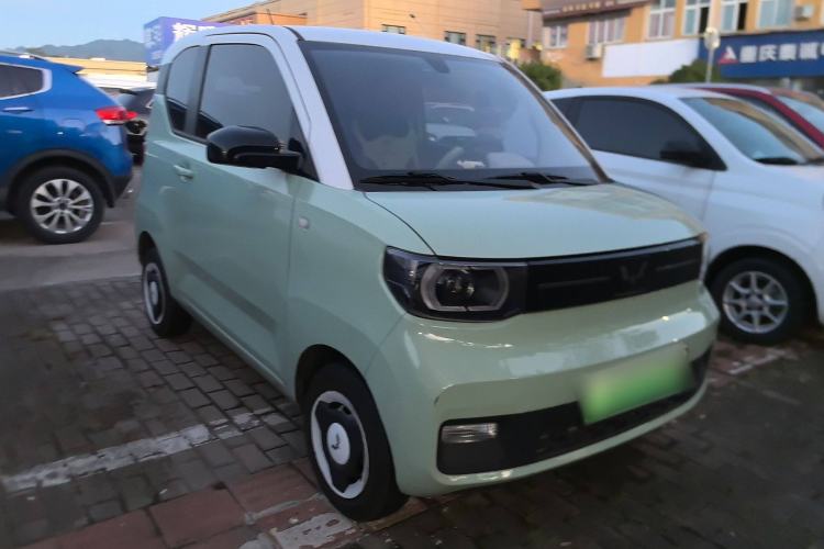 Used Wuling Hongguang MINIEV 2022 Macaron Premium Model – Lithium Ternary Battery
