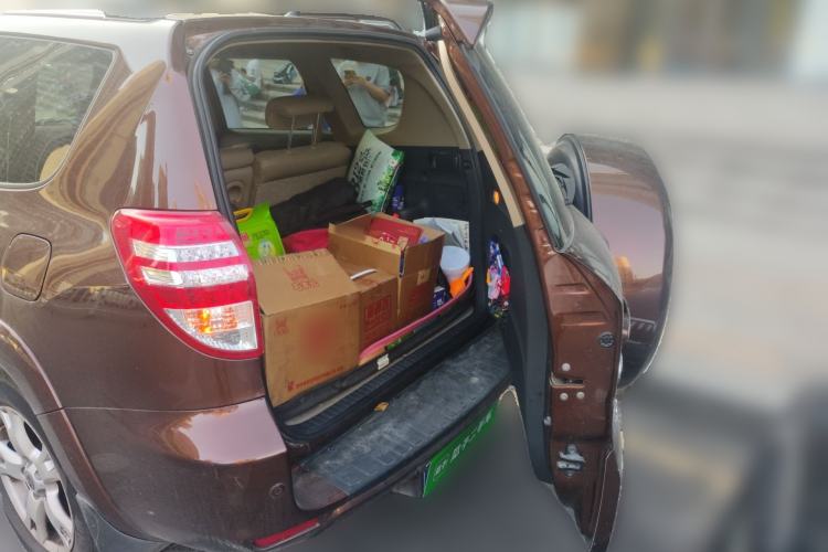 Used Toyota RAV4 2011 2.0L Manual Luxury Edition Trunk