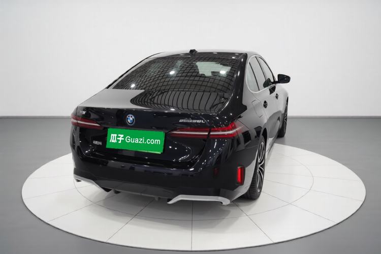 Used BMW i5 2024 eDrive 35L M Sport Package
