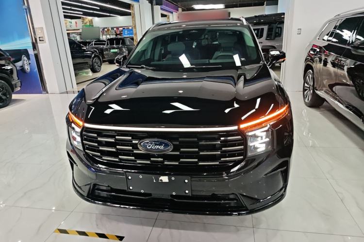 Used Ford Edge 2023 Edge L 2.0T EcoBoost E-Hybrid Four-Wheel Drive Seven-Seat Supreme Model